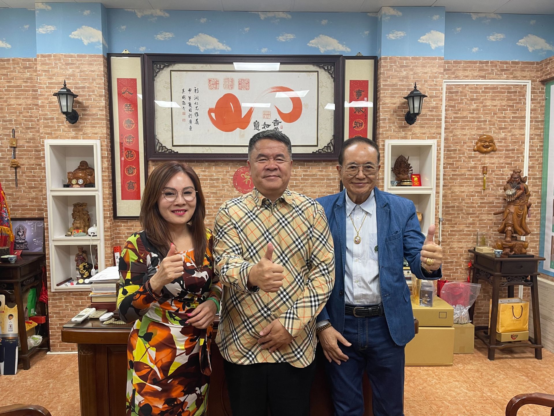 泰國M.S. Miraclecare陳永合執行長參訪宏潤生技交流，了解「銀杏果黃金蟲草」如何促進健康。